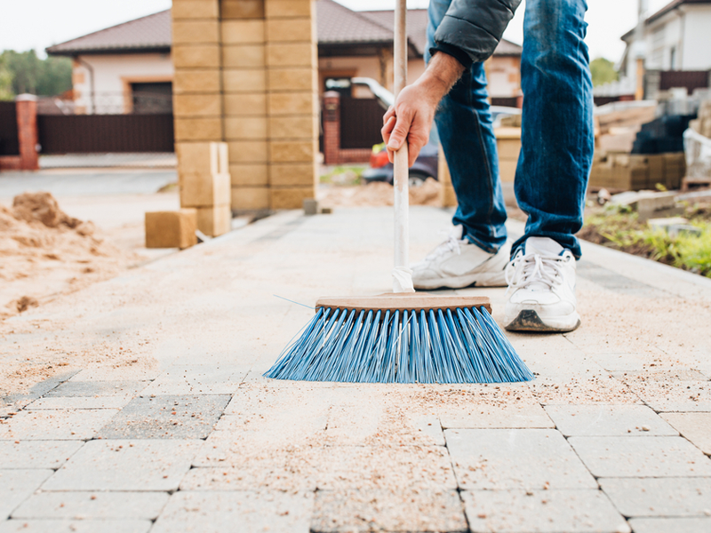 Lexon Building Services | Bedroom Fitter | Decking Installation | Kitchen Fitter | Painting and Decorating