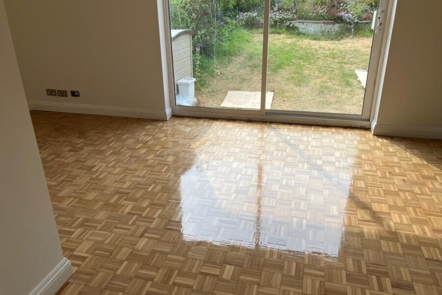 Lexon Building Services | Bedroom Fitter | Decking Installation | Kitchen Fitter | Painting and Decorating