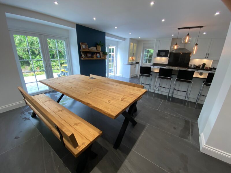 Lexon Building Services | Bedroom Fitter | Decking Installation | Kitchen Fitter | Painting and Decorating