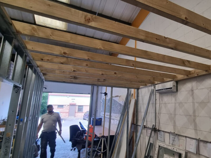 Lexon Building Services | Bedroom Fitter | Decking Installation | Kitchen Fitter | Painting and Decorating