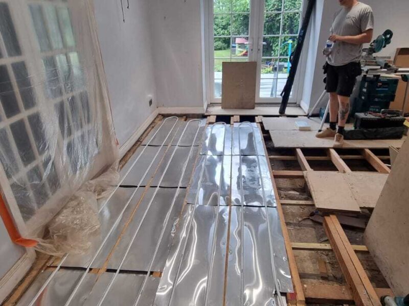 Lexon Building Services | Bedroom Fitter | Decking Installation | Kitchen Fitter | Painting and Decorating